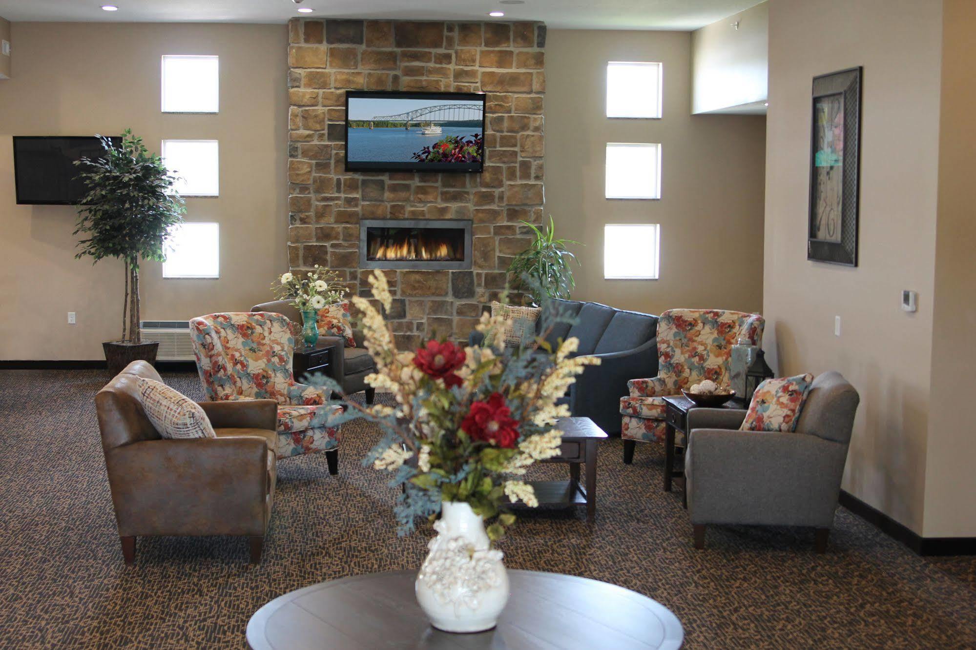 Cobblestone Inn&Suites Fort Madison Extérieur photo