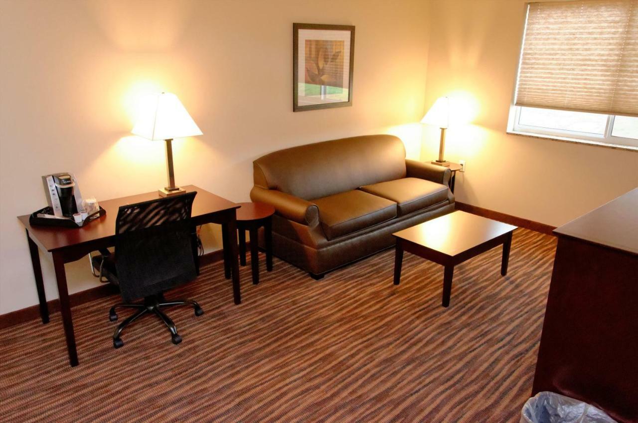Cobblestone Inn&Suites Fort Madison Extérieur photo